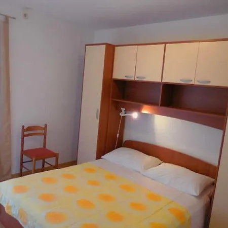 Olive Garden Apartment *