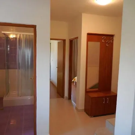 Olive Garden Apartment
