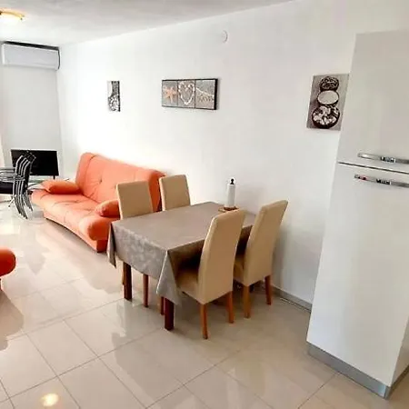 Apartment Olive Garden *
